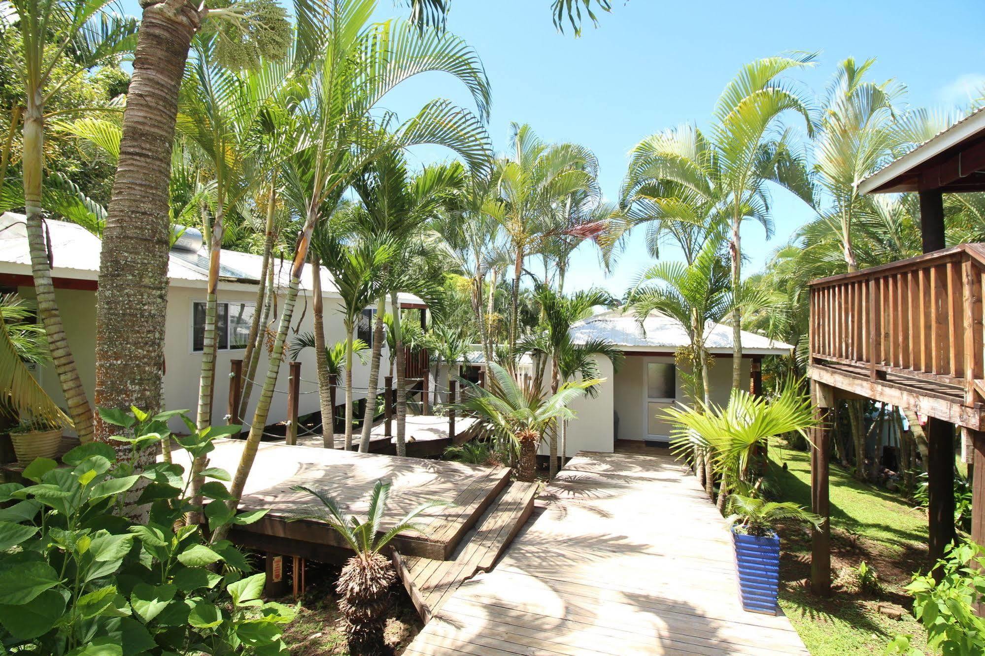 Muri Lagoon View Bungalows - Hillside Bungalow ラロトンガ島 エクステリア 写真